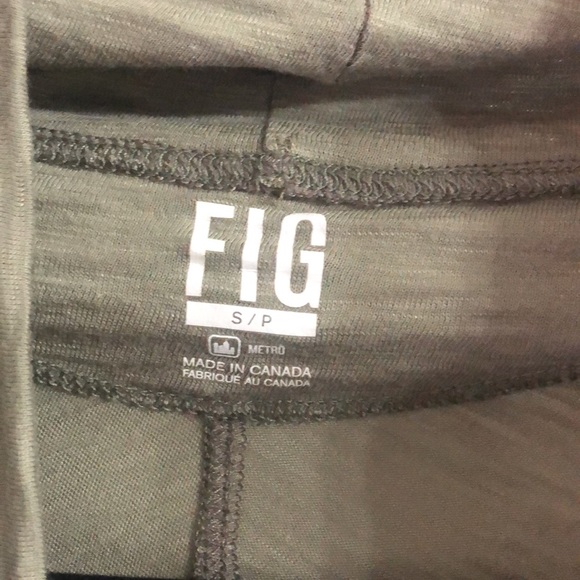 FIG Cardigan - Picture 2 of 2